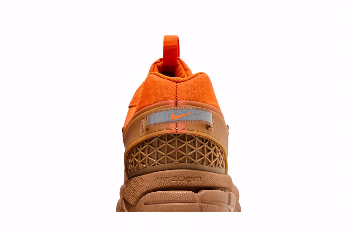 Nike Zoom Vomero Roam Safety Orange, view 8