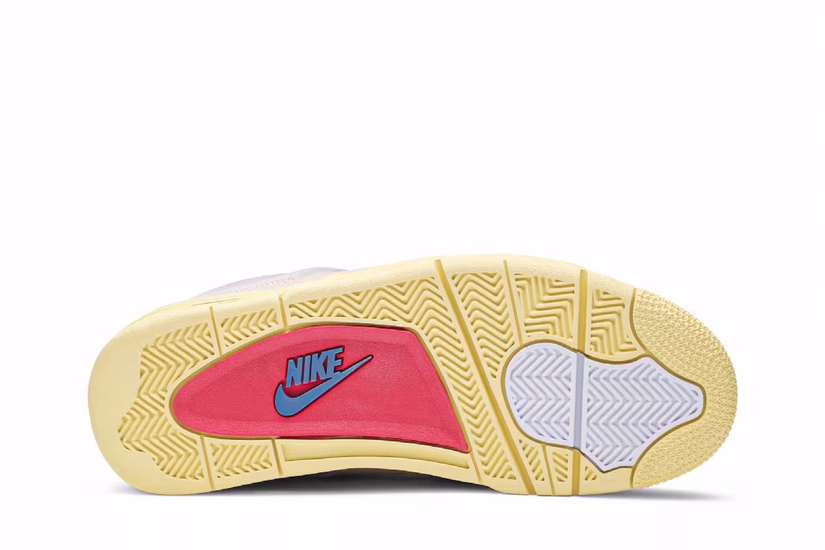 Union LA x Air Jordan 4 Guava Ice, view 5