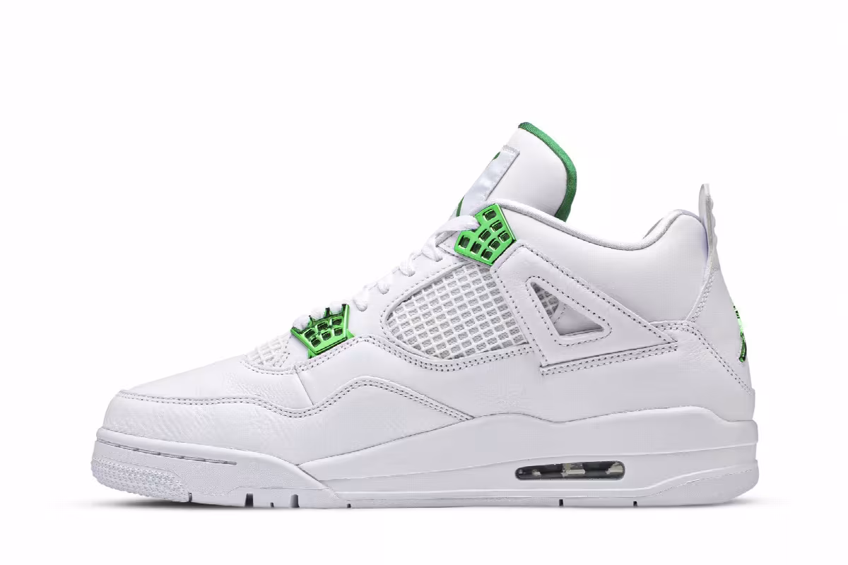 Air Jordan 4 Green Metallic, view 4