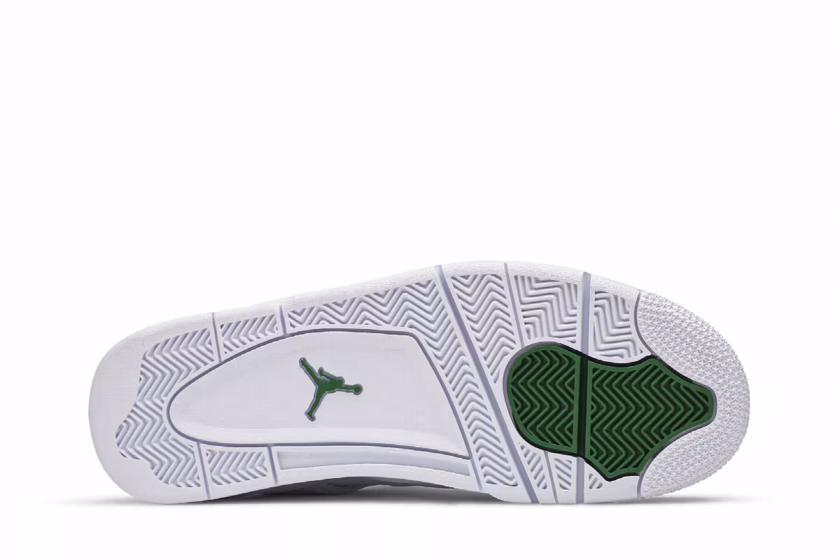 Air Jordan 4 Green Metallic, view 5