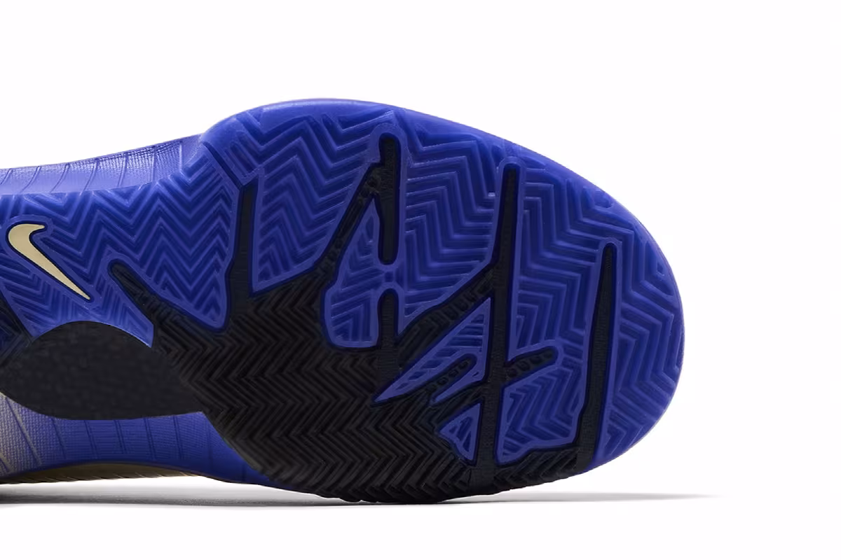 FC Barcelona x Nike Kobe 4 Protro Away Kit, view 6