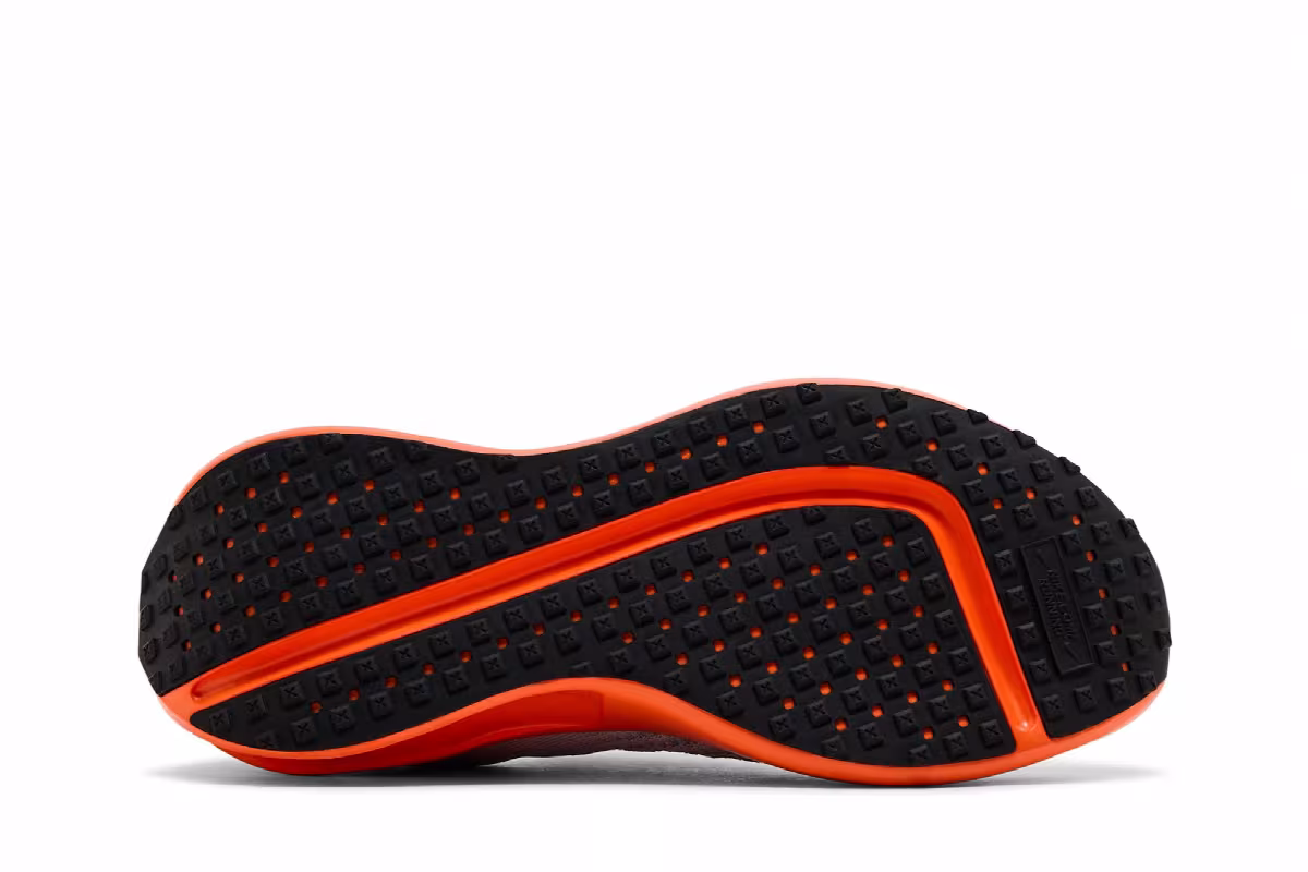 Nike Interact Run EasyOn Wolf Grey Safety Orange, view 5