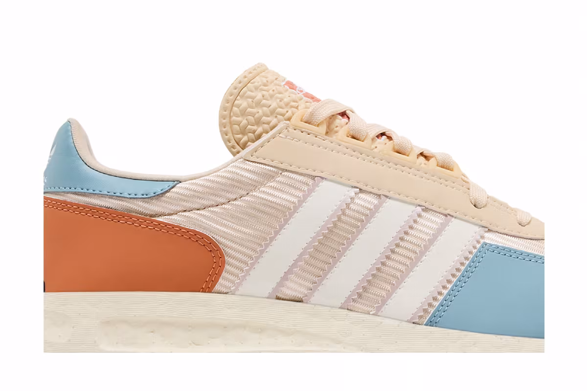 adidas Retropy E5 Cream Light Blue Orange, view 3