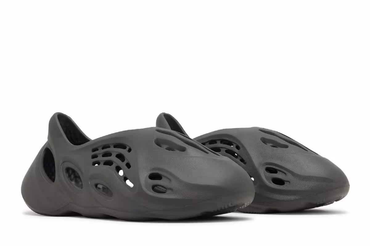 adidas Yeezy Foam Runner Carbon, view 9