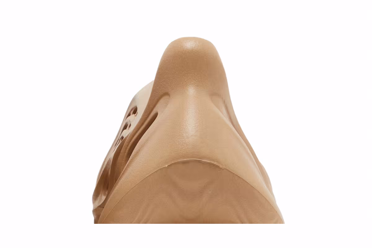adidas Yeezy Foam Runner Clay Taupe, view 8