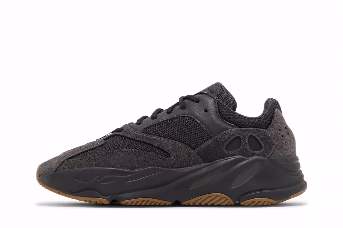adidas Yeezy Boost 700 Utility Black 2023, view 4