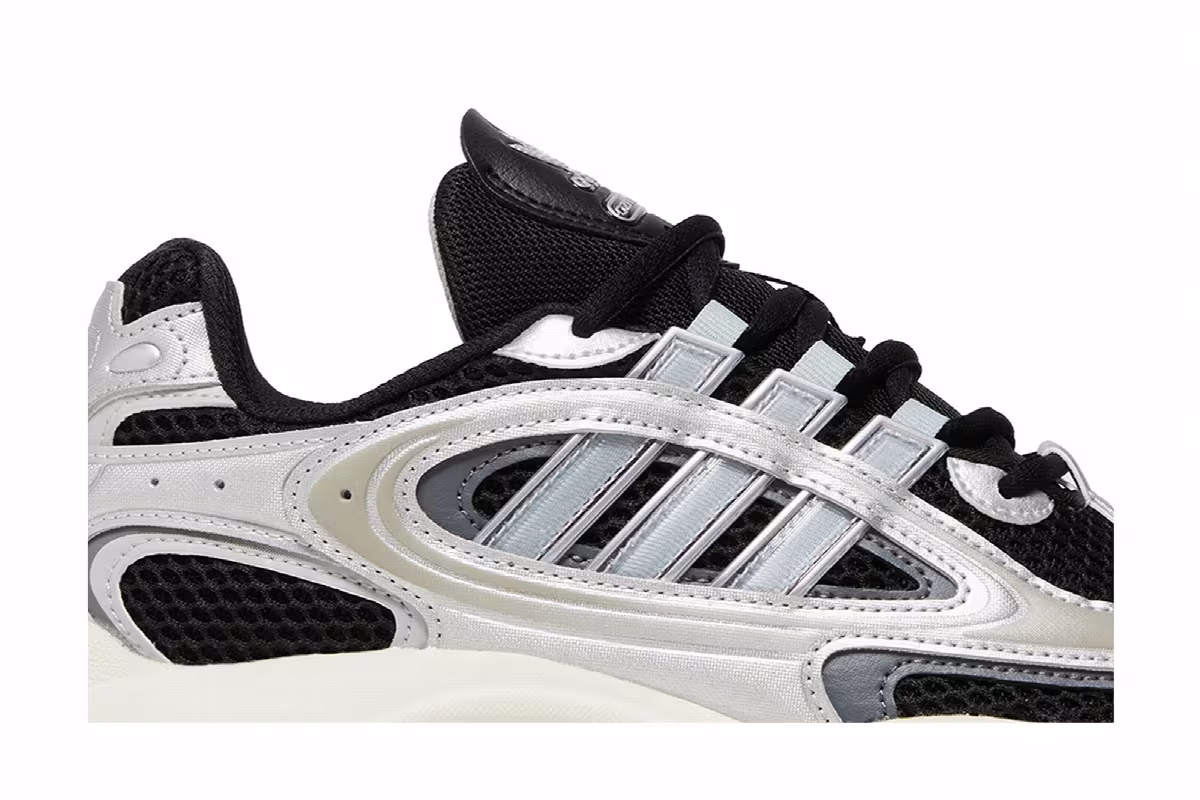 adidas Ozmillen Silver Black, view 3