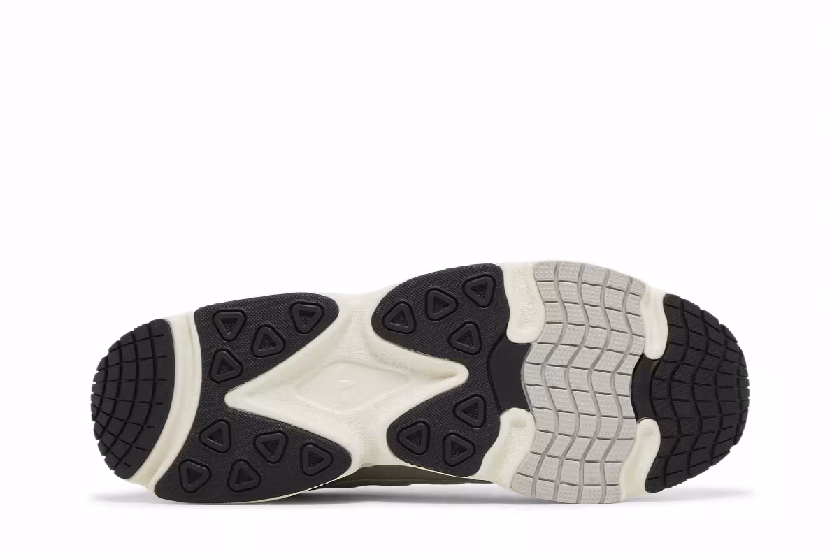adidas Ozmillen Silver White Black, view 5