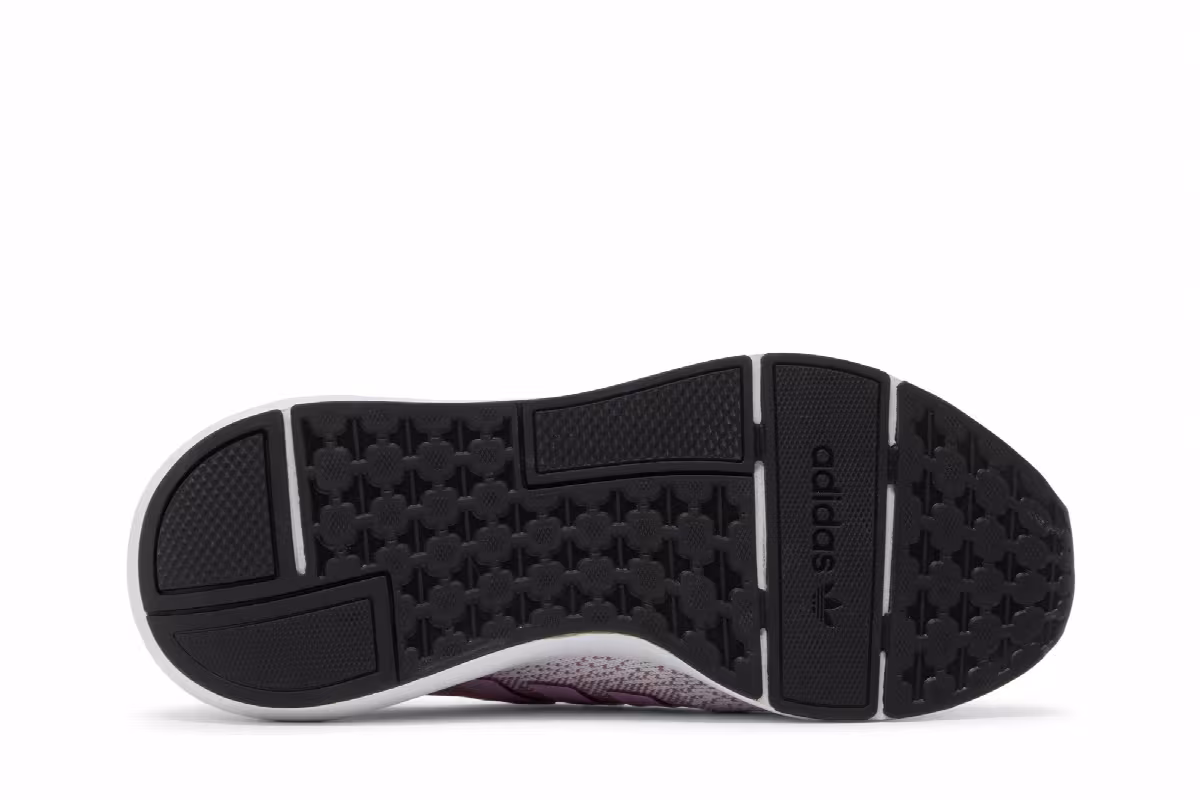 Adidas Women's Swift Run 22 Bliss Lilac, view 5