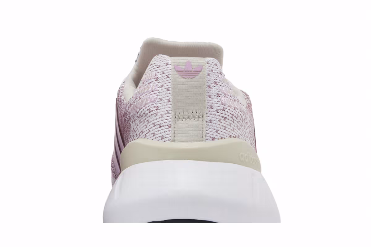 Adidas Women's Swift Run 22 Bliss Lilac, view 8