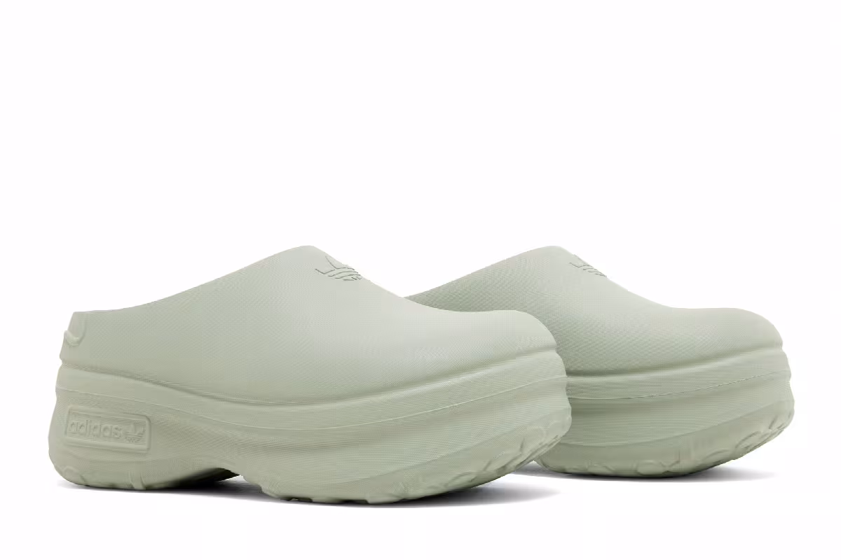 adidas Women's Adifom Stan Smith Mule Silver Green, view 9