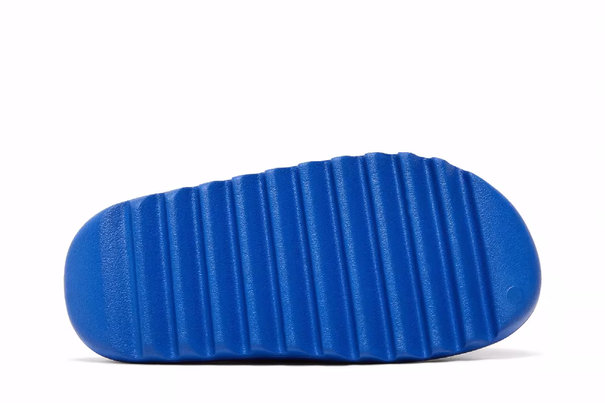 adidas Yeezy Slides Azure, view 5