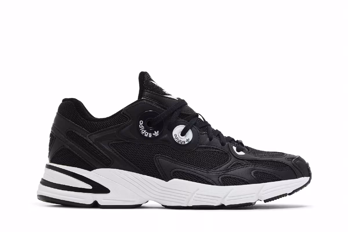 Adidas Women's Astir Core Black, view 2