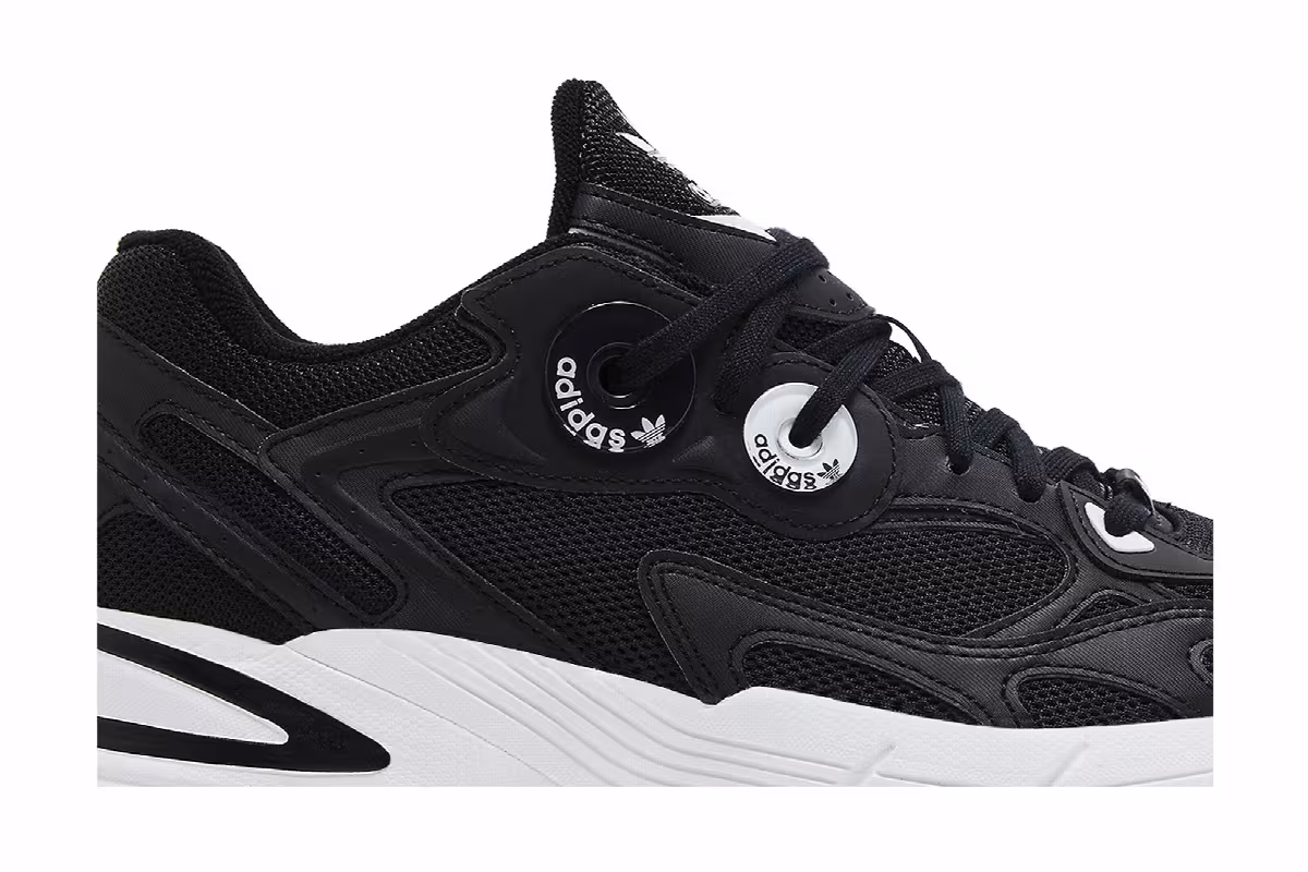 Adidas Women's Astir Core Black, view 3