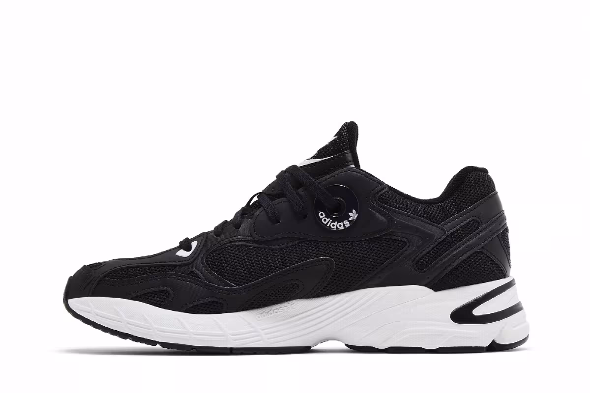 Adidas Women's Astir Core Black, view 4