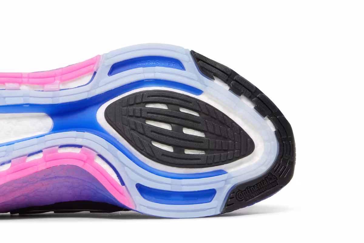 adidas UltraBoost 22 Black Lucid Blue Gradient, view 6