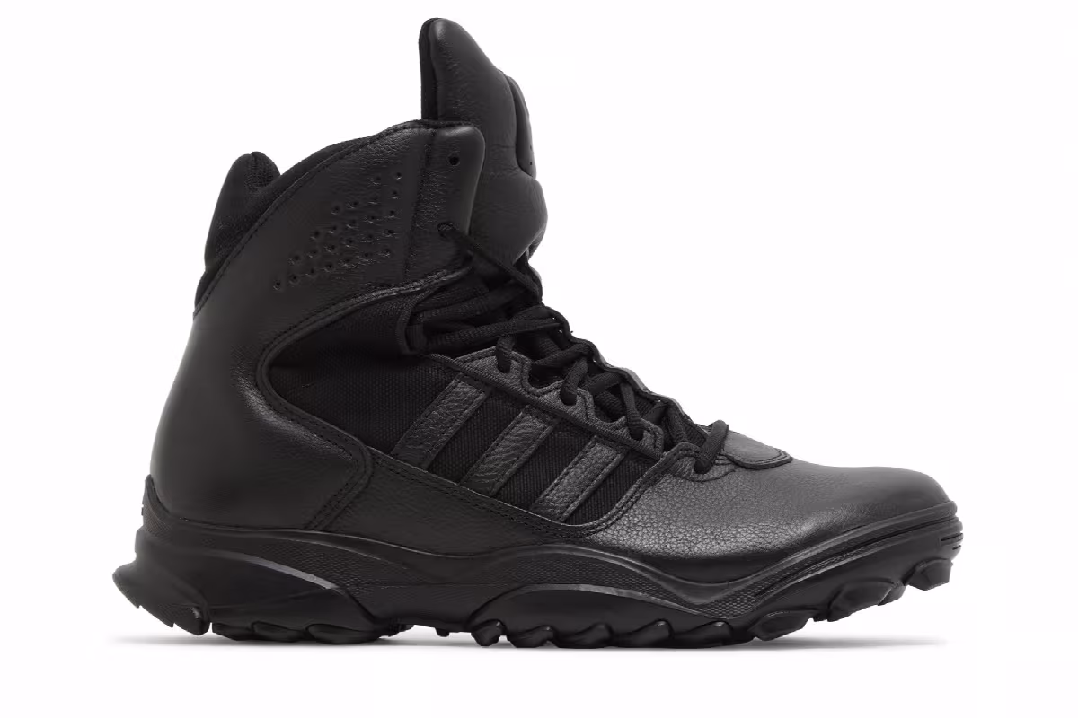 adidas GSG9 7.E Triple Black, view 2