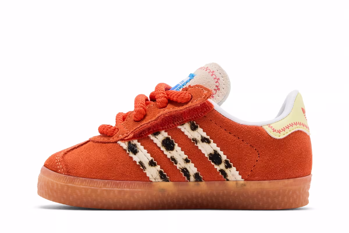 Toy Story x adidas Gazelle Comfort Closure EL I Jessie, view 4