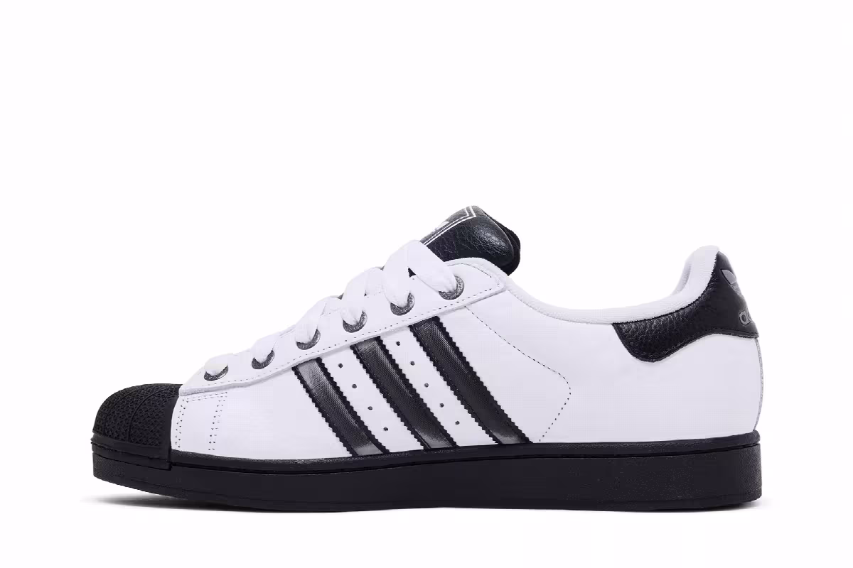adidas Superstar 2 White Lenticular Stripes, view 4