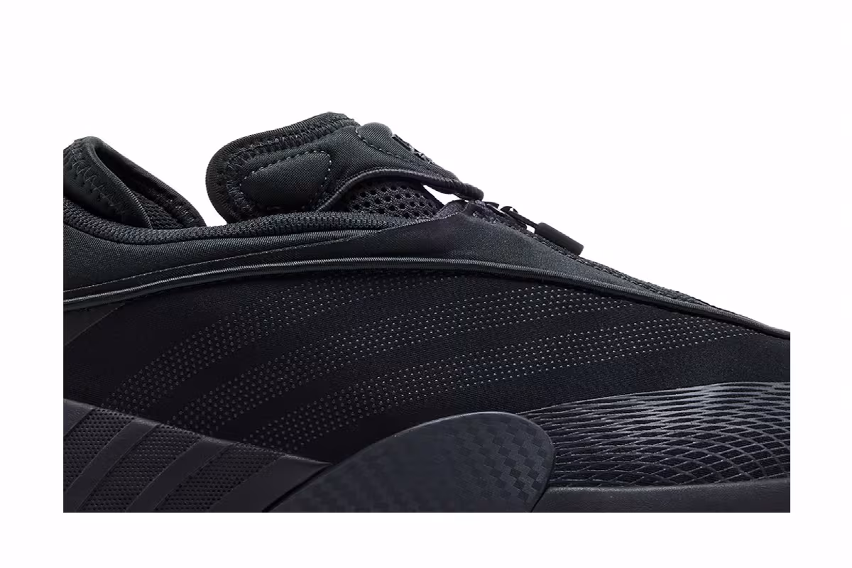 adidas D.O.N. Issue #7 Black Carbon, view 3