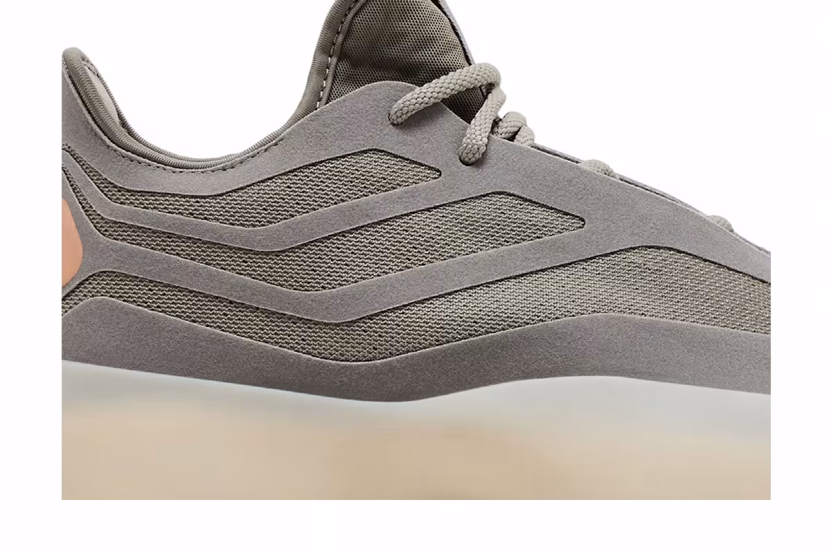 Fear of God Athletics x adidas II BASKETBALL Putty Beige, view 3