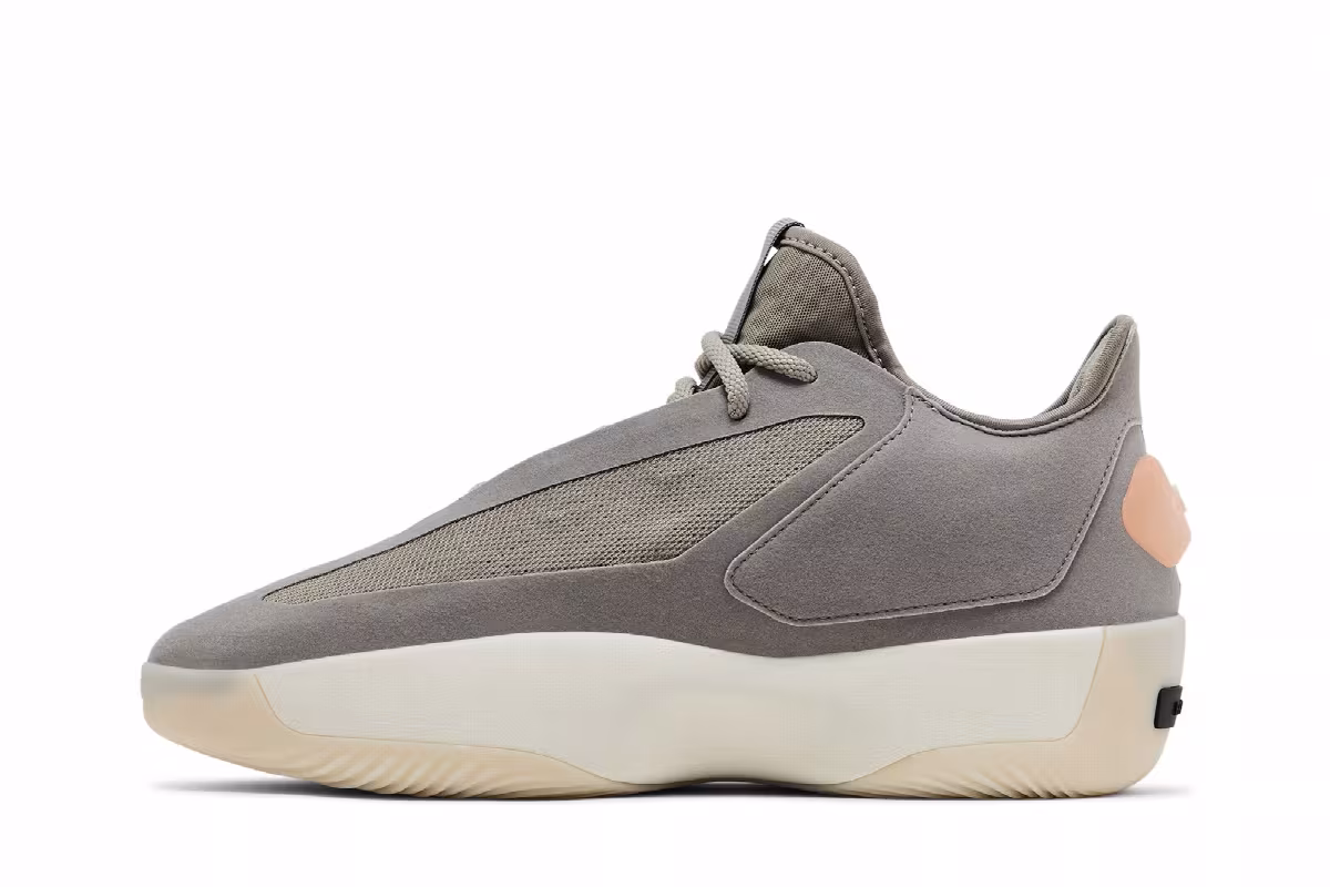 Fear of God Athletics x adidas II BASKETBALL Putty Beige, view 4