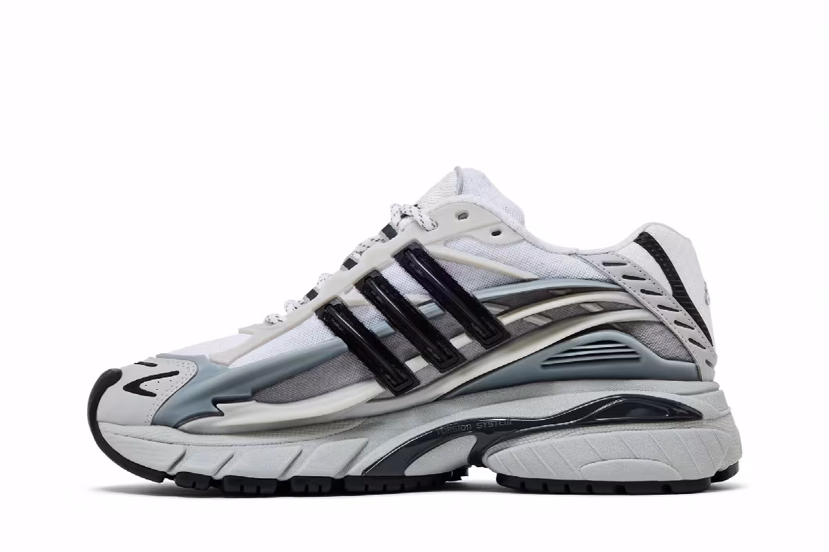 Pharrell x VIRGINIA x adidas Adistar Jellyfish Solid Grey Black, view 4