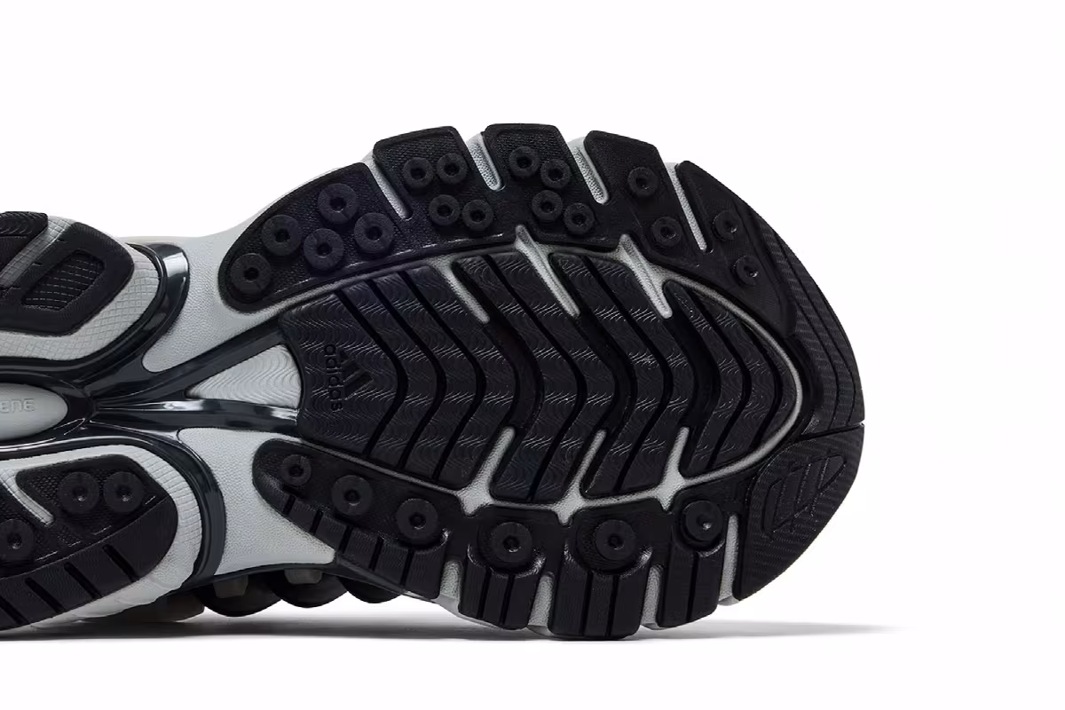 Pharrell x VIRGINIA x adidas Adistar Jellyfish Solid Grey Black, view 6