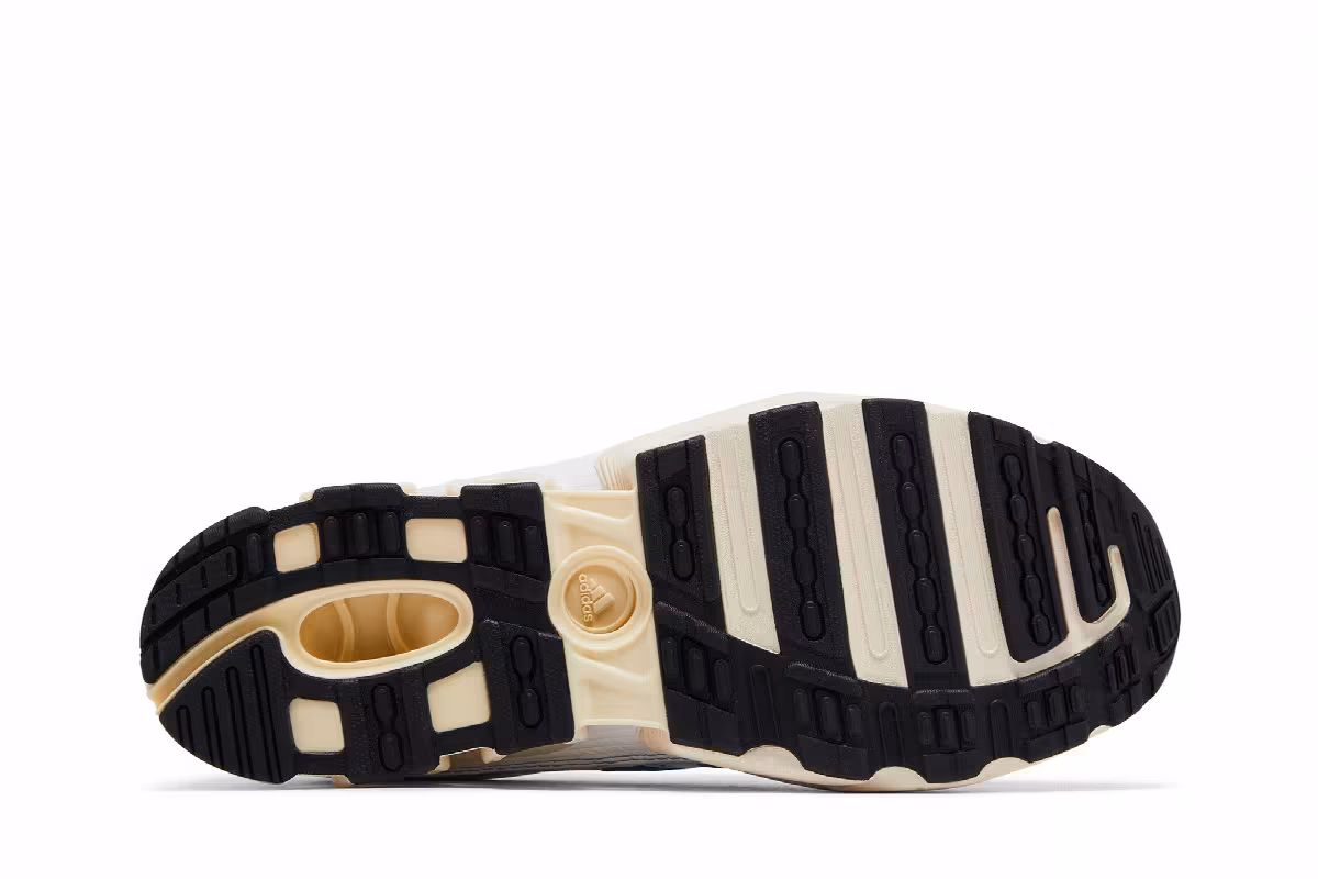 Kith x adidas Predator Megaride White Blue, view 5