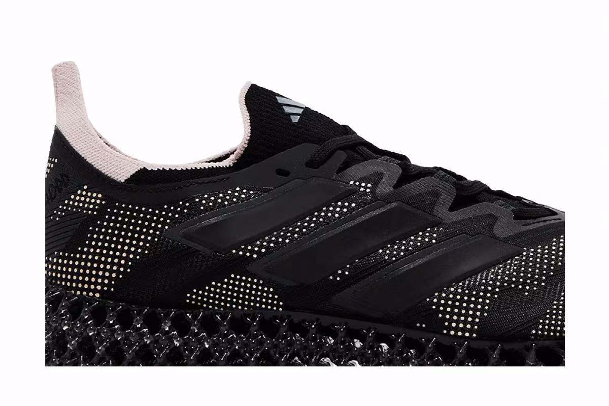 adidas Women's 4DFWD 4 Black Wonder Quartz, view 3