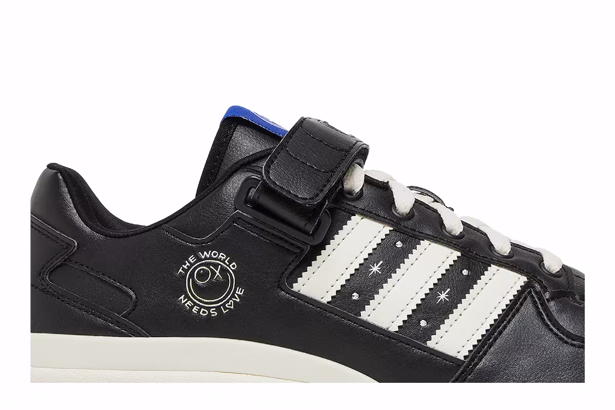 André Saraiva x adidas Forum Low The World Needs Love, view 3