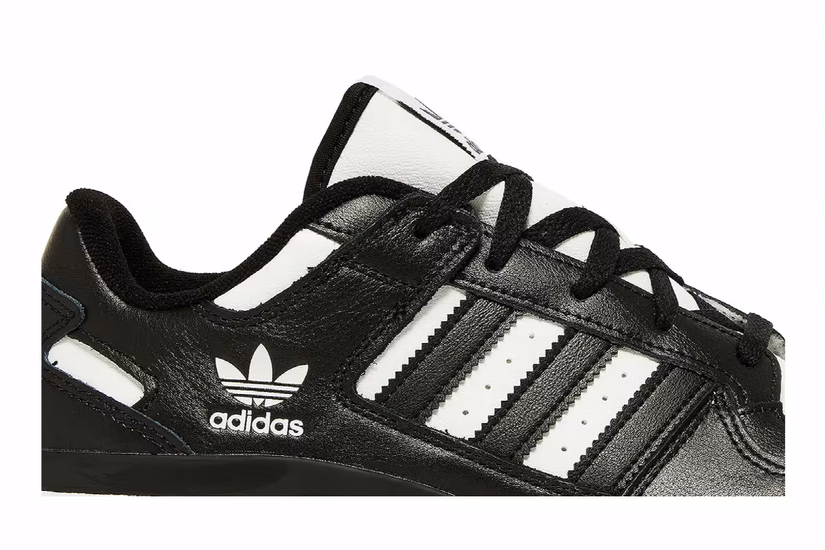 adidas Forum Low Black White, view 3