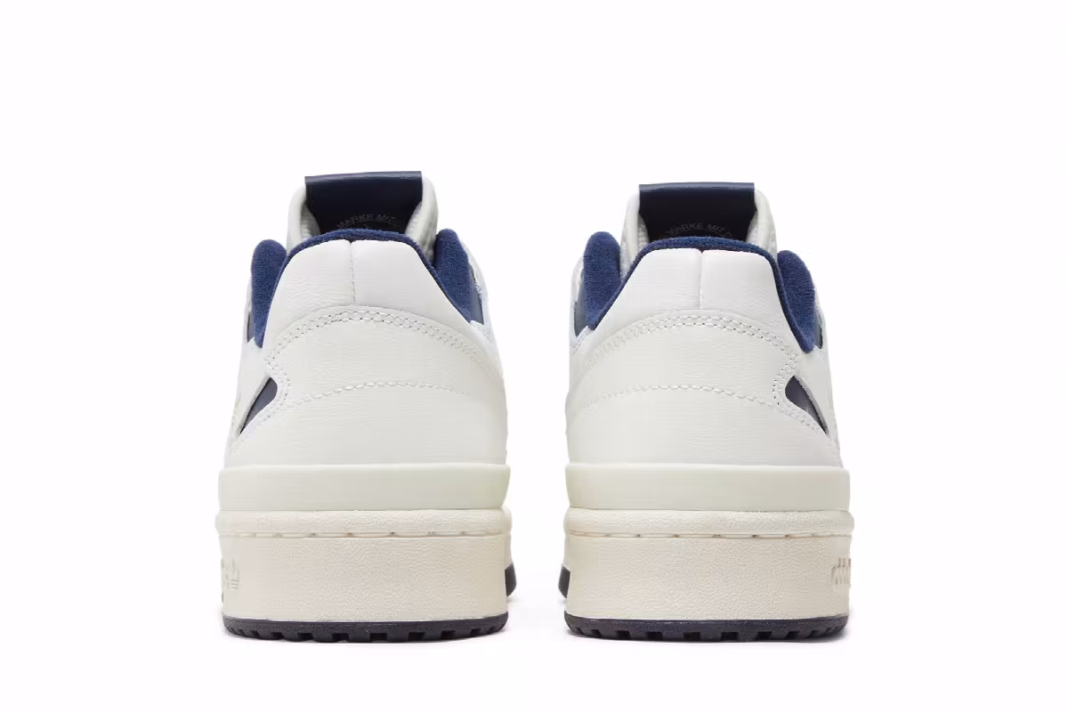 Adidas Forum Low CL Off White Shadow Red, view 7