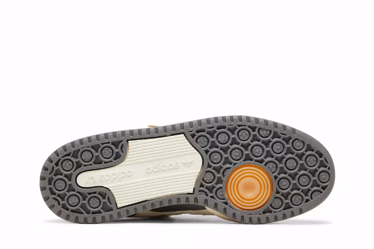 adidas Women's Forum Low Off White Silver Pebble, view 5