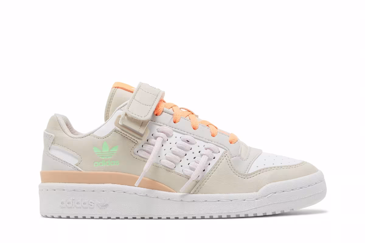 Adidas Women's Forum Low Lace Logo, view 2