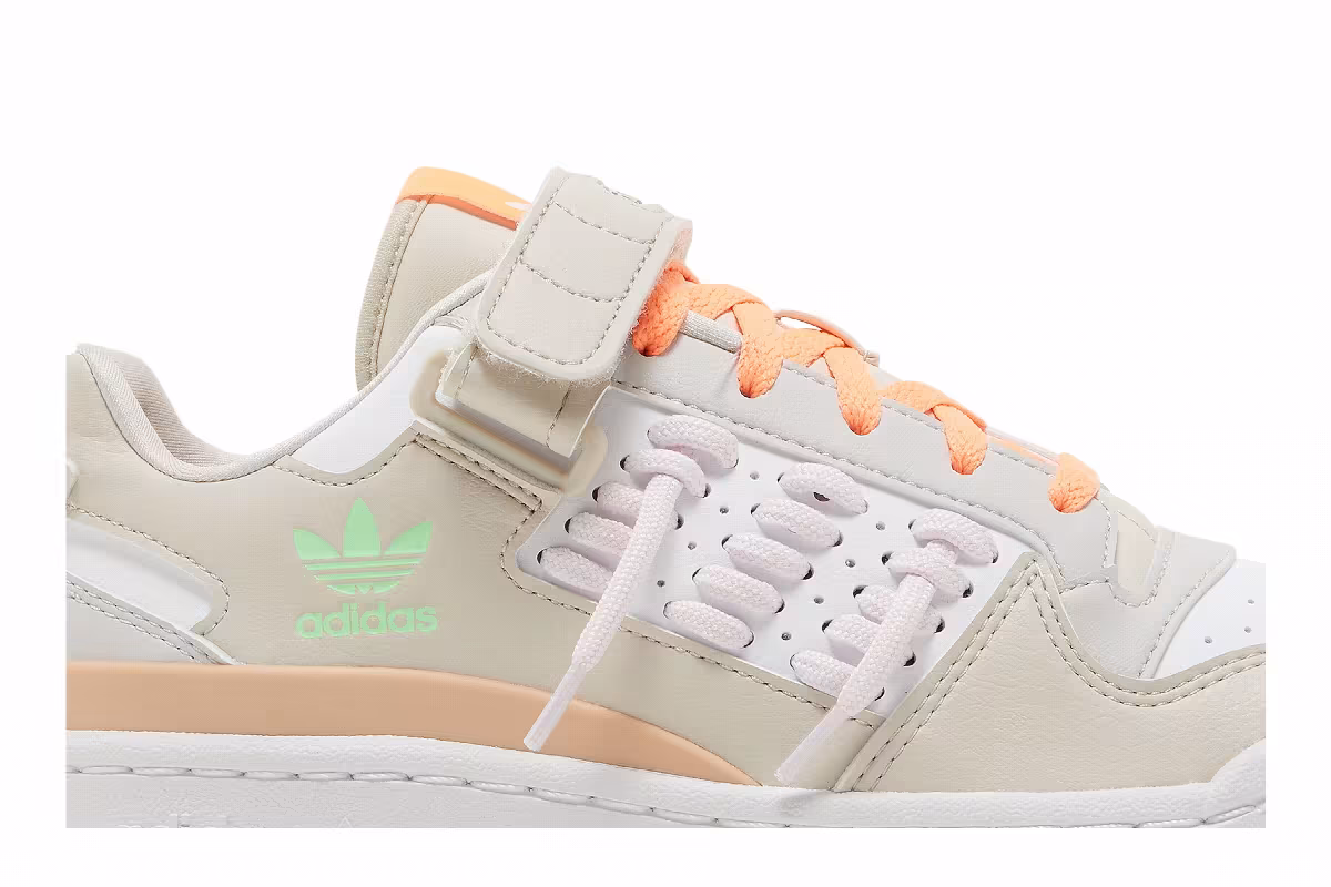 Adidas Women's Forum Low Lace Logo, view 3