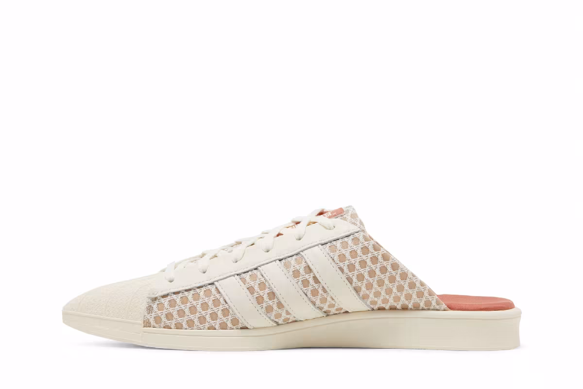 Ivy Park x adidas Women's Superstar Mule Ivytopia, view 4