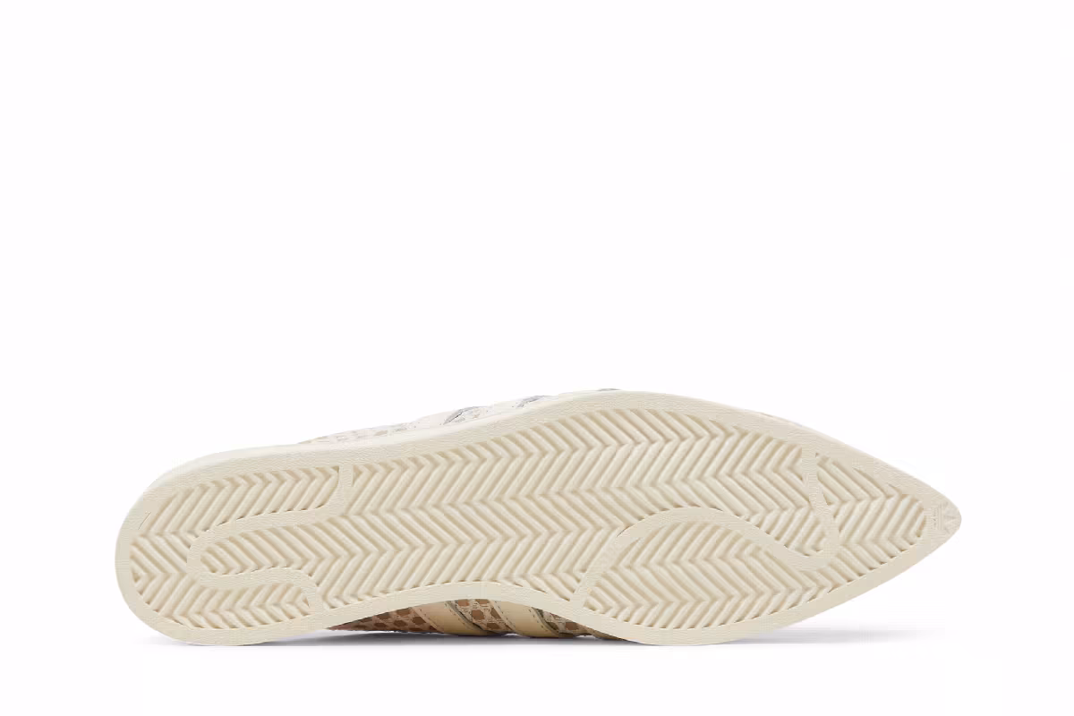 Ivy Park x adidas Women's Superstar Mule Ivytopia, view 5