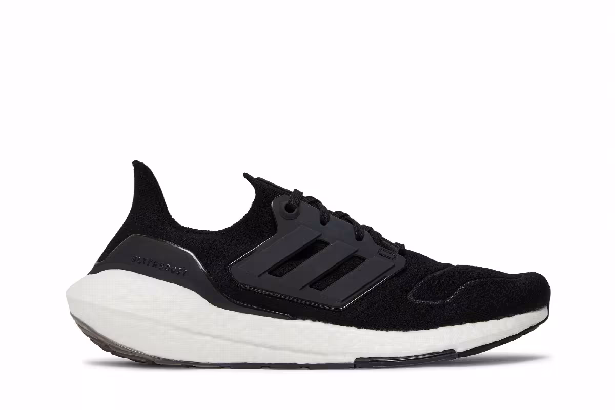 adidas UltraBoost 22 Black White, view 2