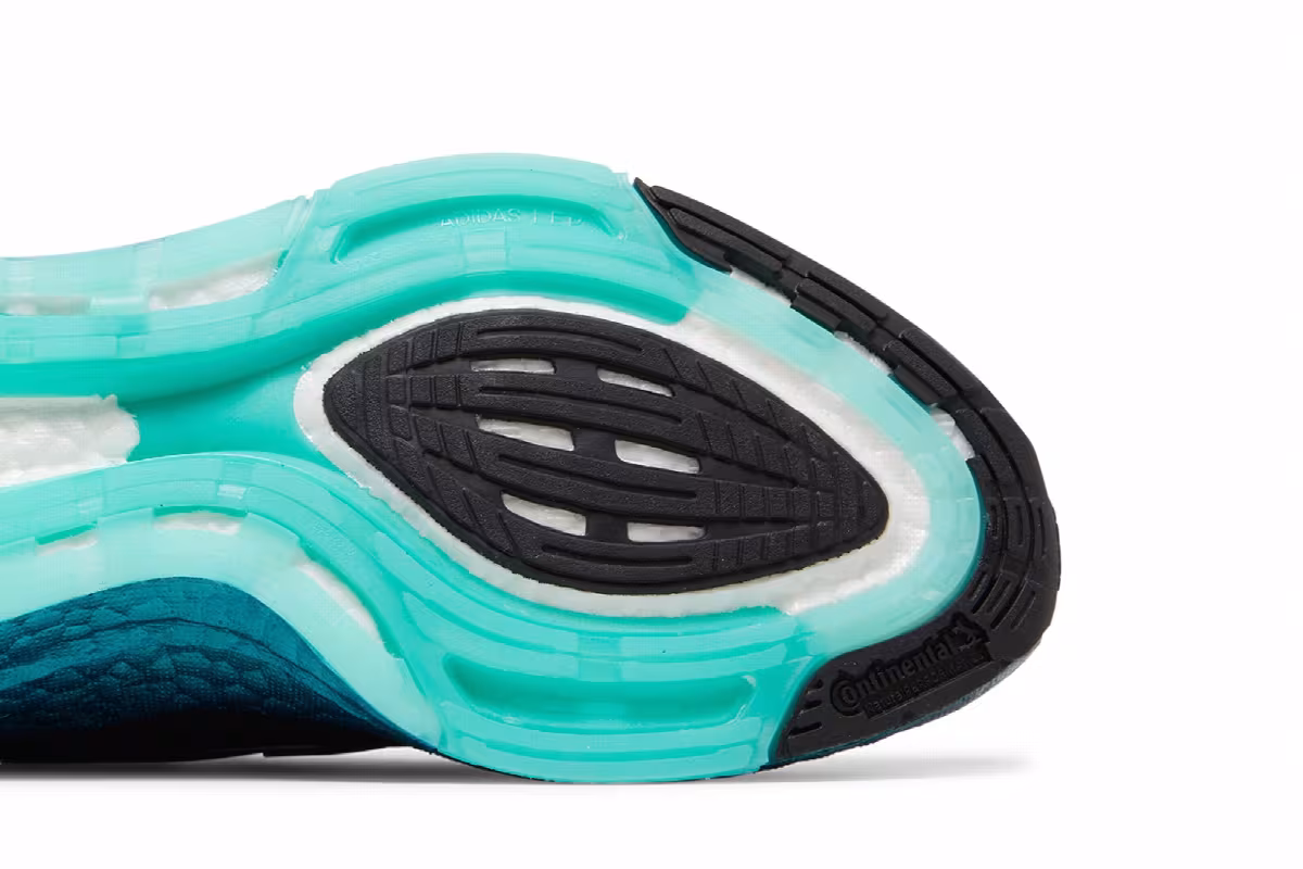 adidas UltraBoost 22 Black Mint Rush, view 6