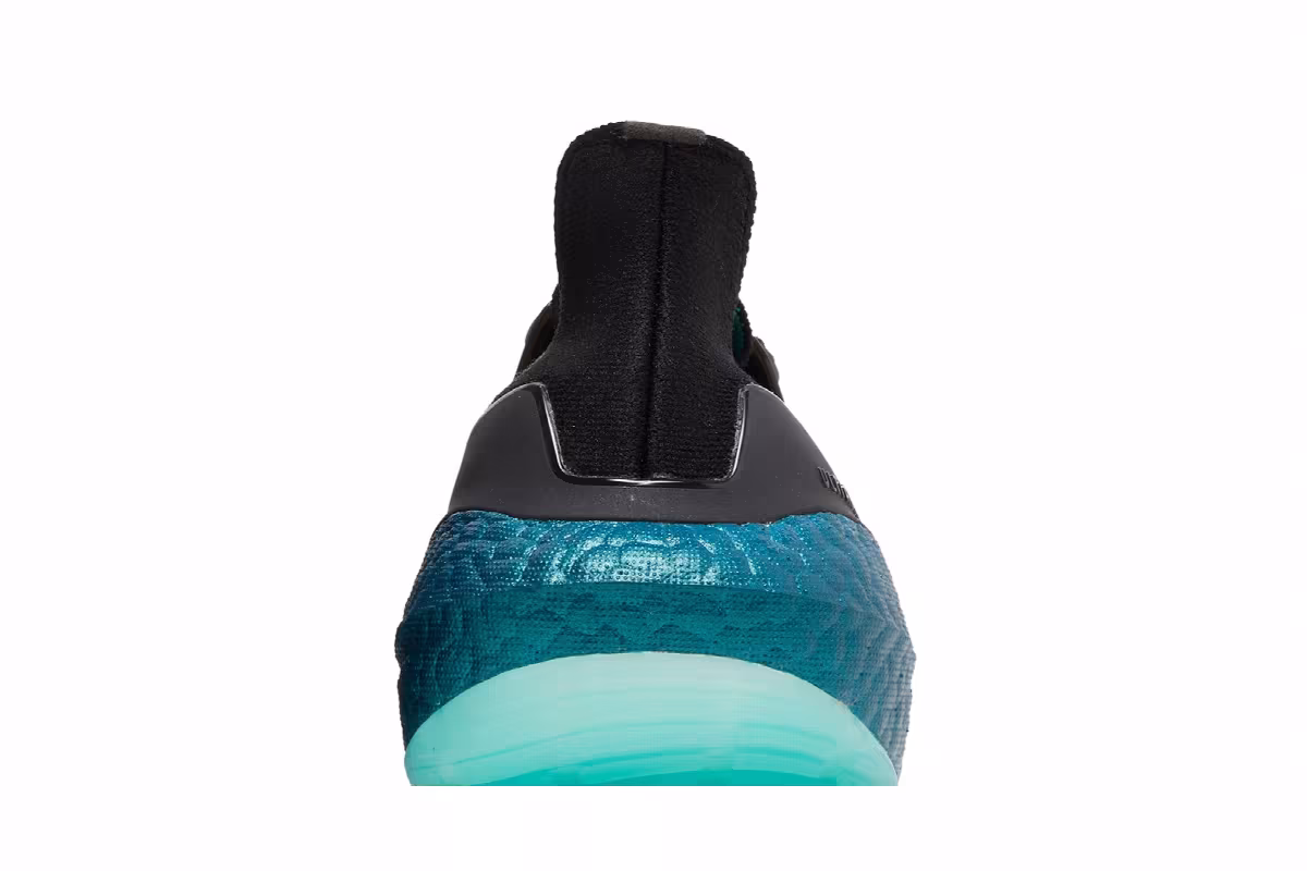 adidas UltraBoost 22 Black Mint Rush, view 8