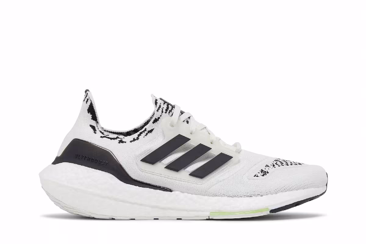 adidas UltraBoost 22 Non Dyed Zebra, view 2