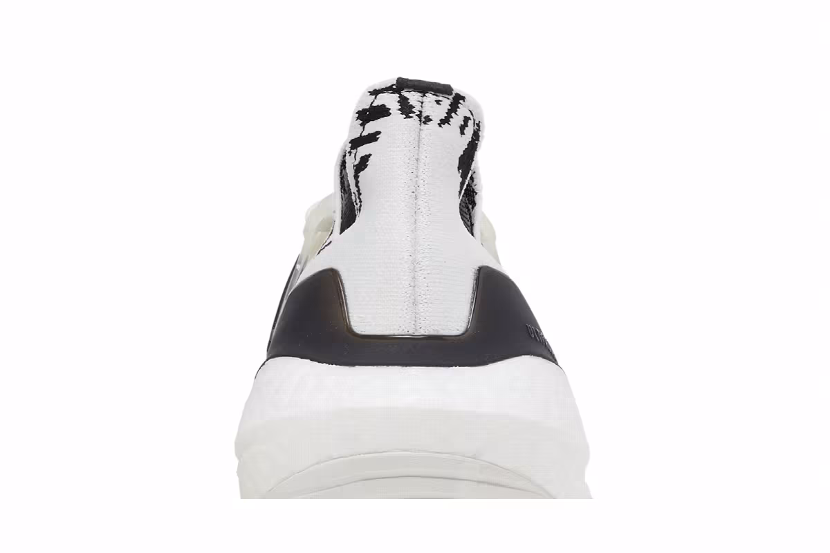 adidas UltraBoost 22 Non Dyed Zebra, view 8