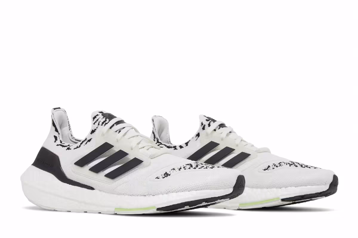 adidas UltraBoost 22 Non Dyed Zebra, view 9