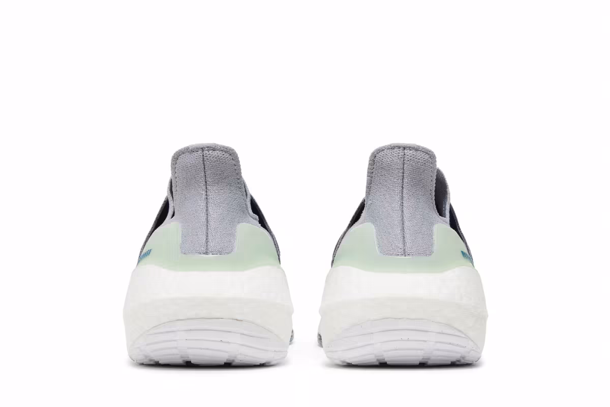 adidas UltraBoost 22 Halo Silver, view 7