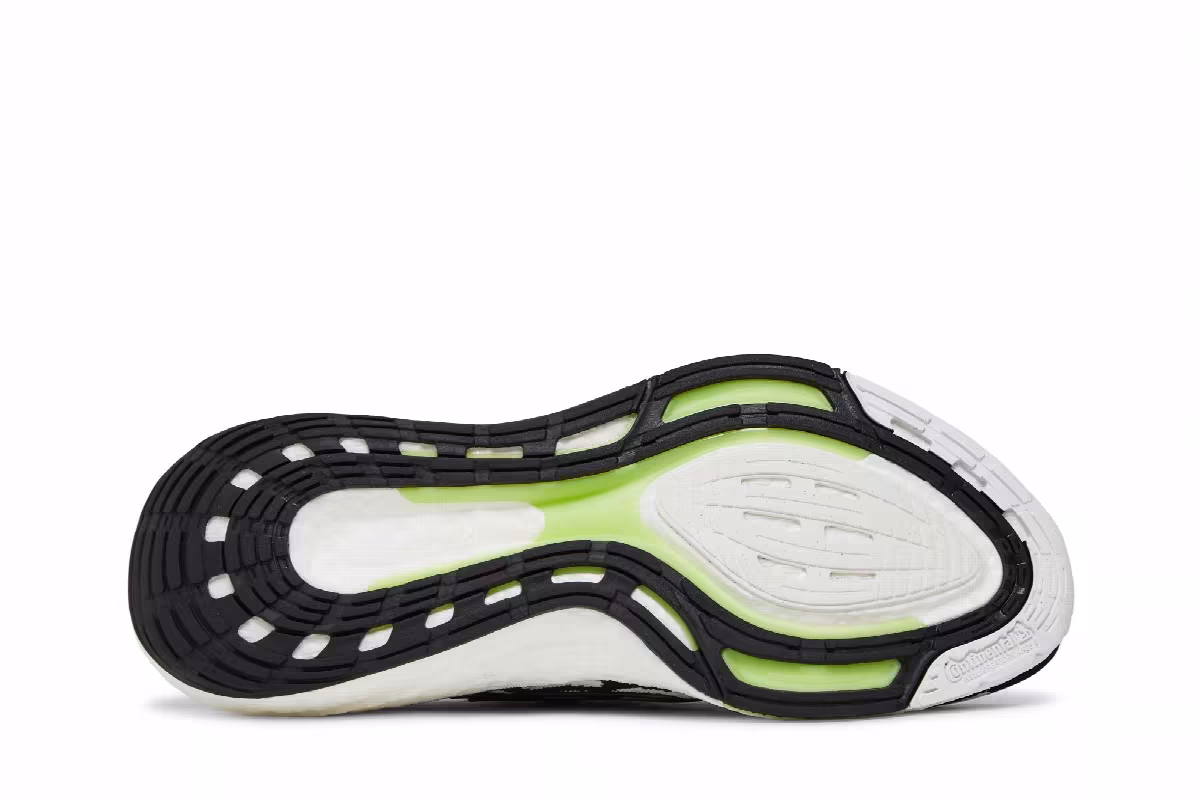 adidas UltraBoost 22 Zebra, view 5