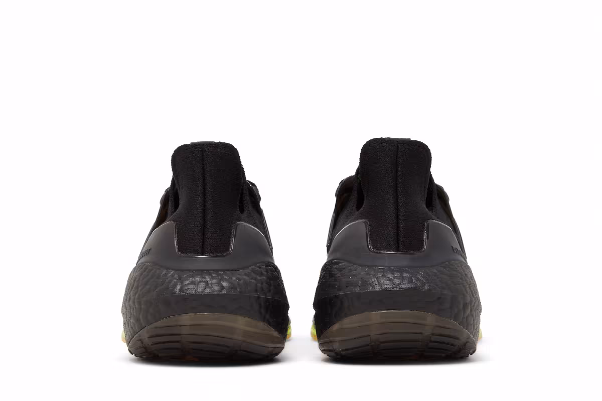 adidas UltraBoost 22 Black Solar Yellow, view 7