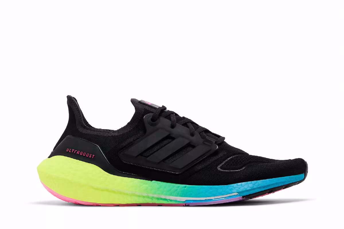 adidas UltraBoost 22 Black Multi Gradient, view 2