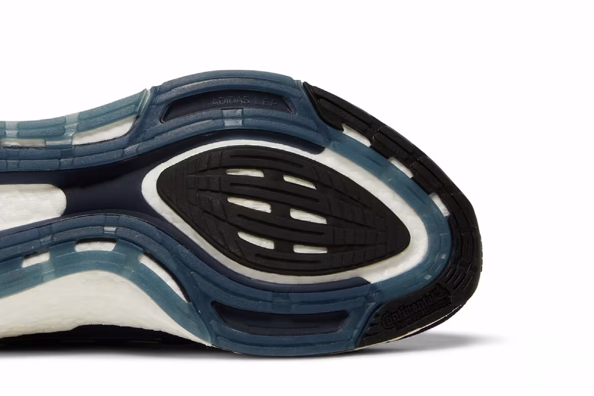 adidas UltraBoost 22 Collegiate Navy, view 6