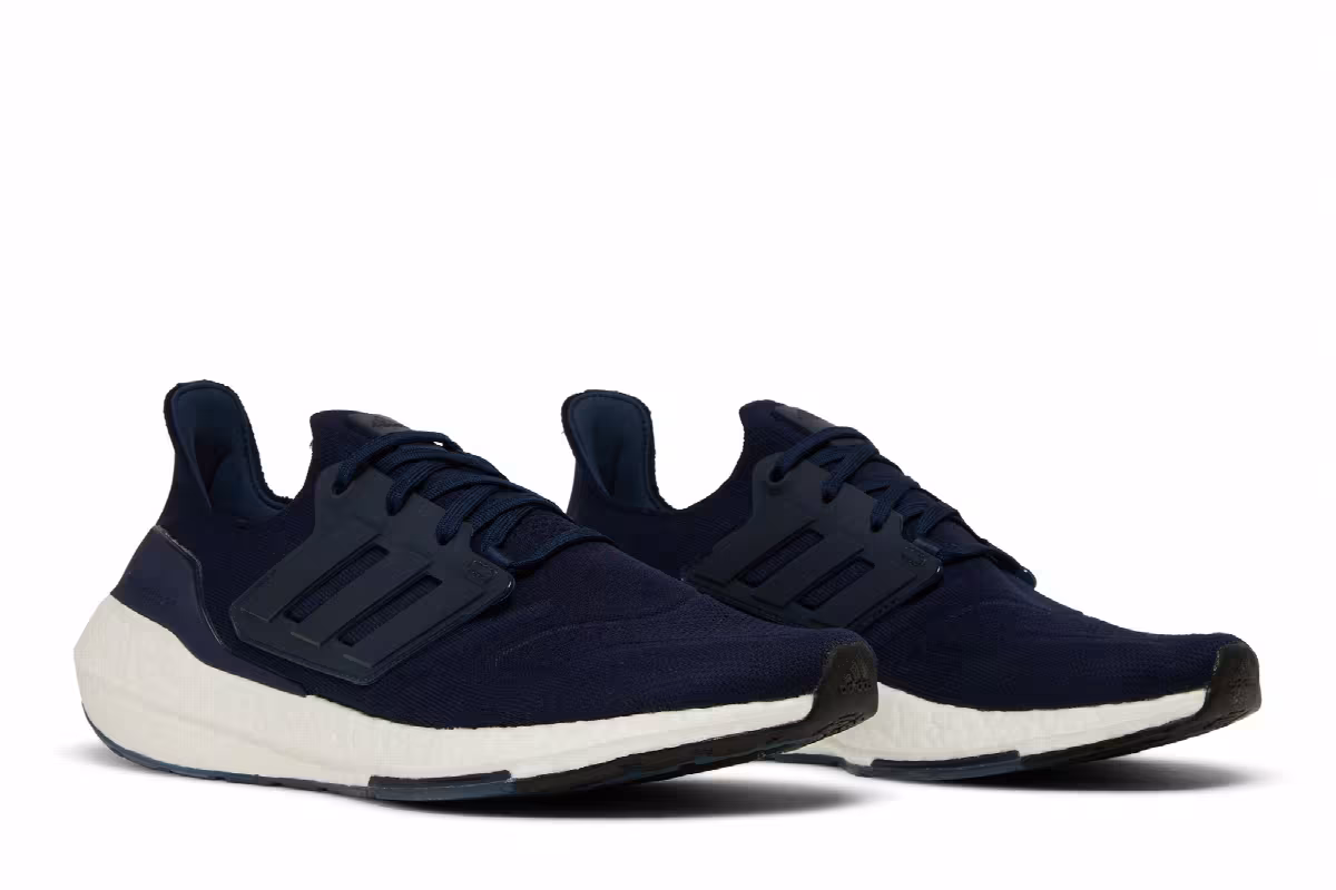 adidas UltraBoost 22 Collegiate Navy, view 9